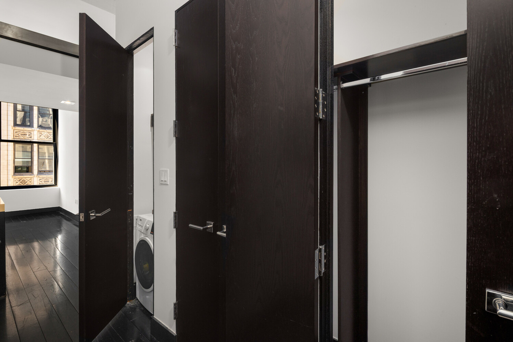 254 Park Avenue S - Photo 8