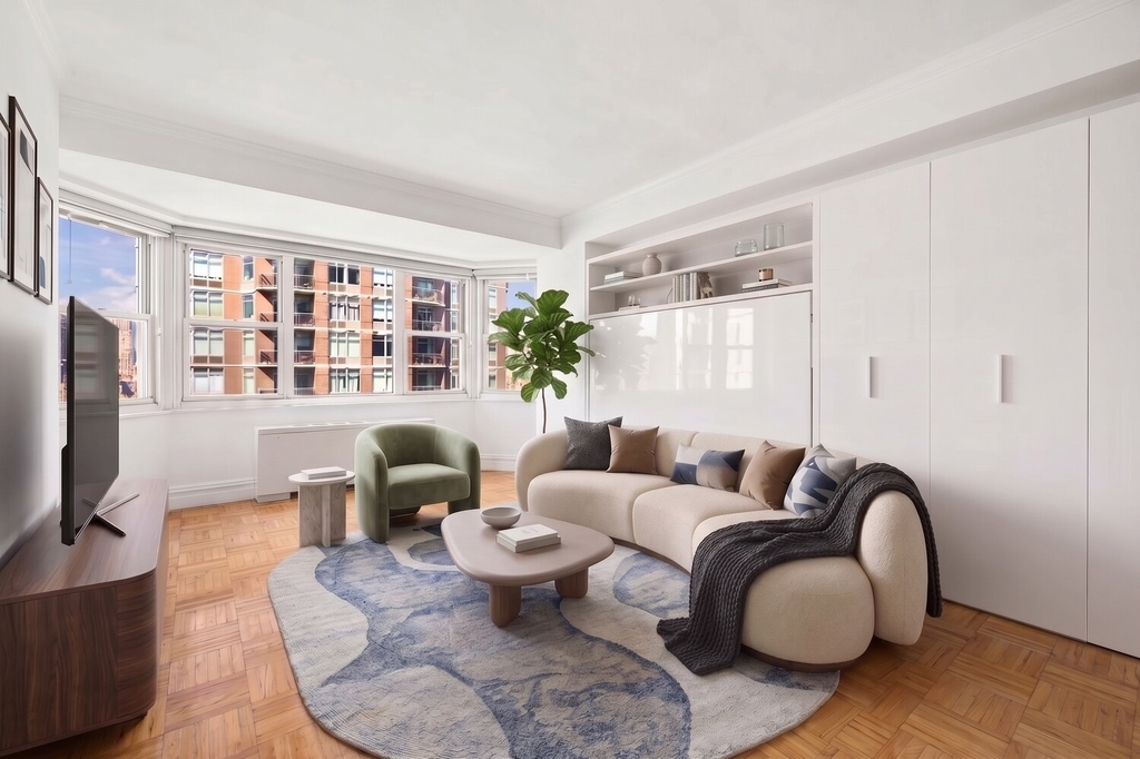 205 E 63rd Street - Photo 1