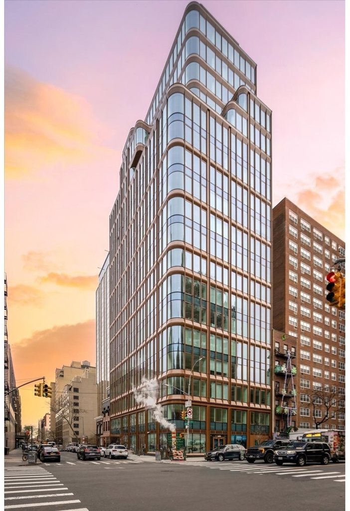 200 E 20th Street - Photo 2