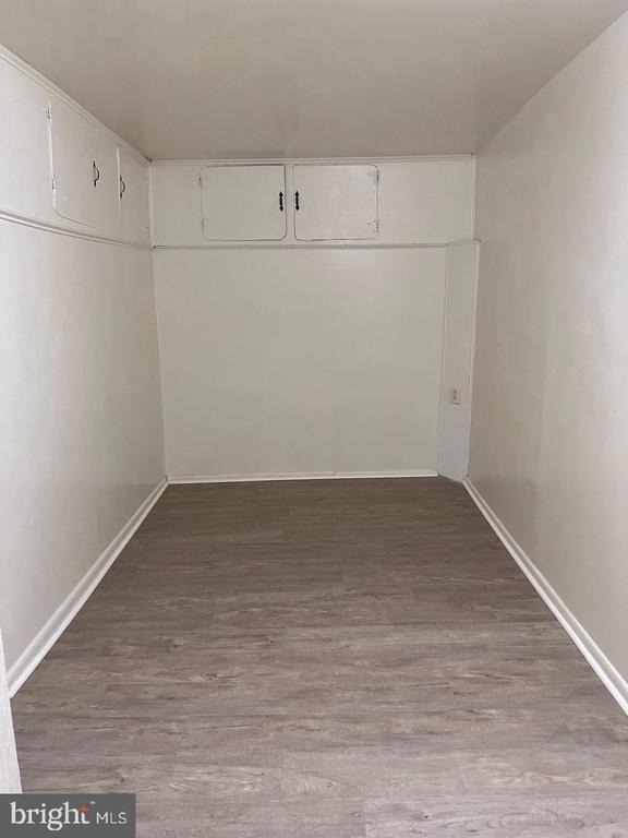 202 S Samuel Street - Photo 5