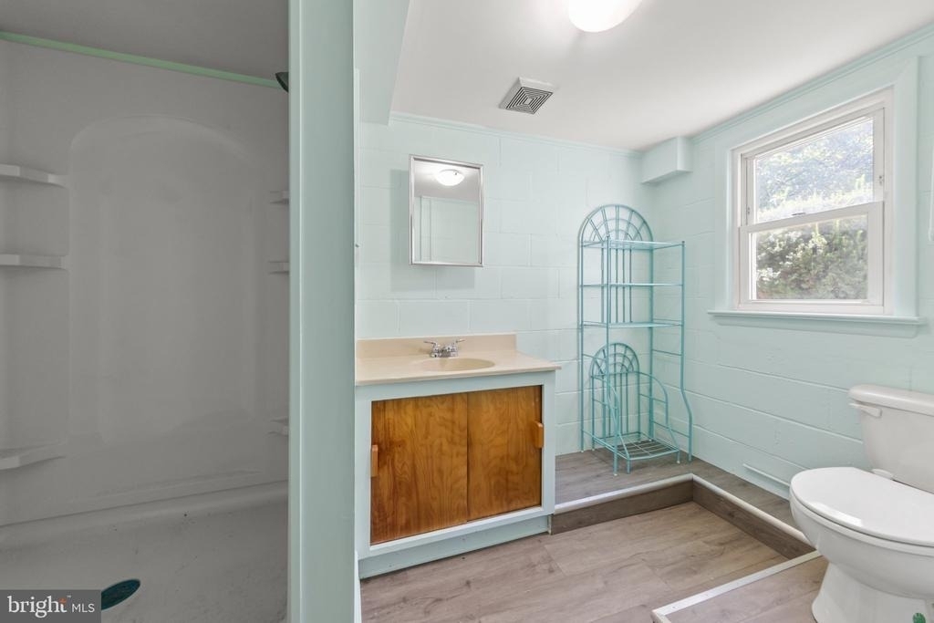 445 Royal Street - Photo 17