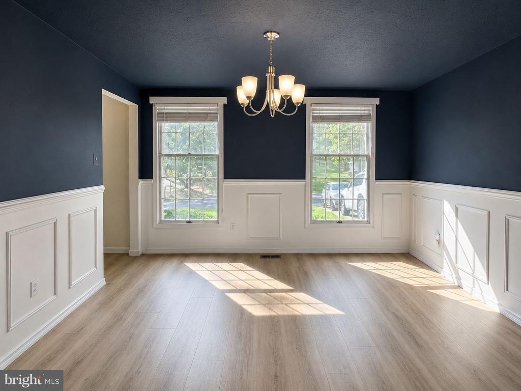 1002 Harbour Drive - Photo 4