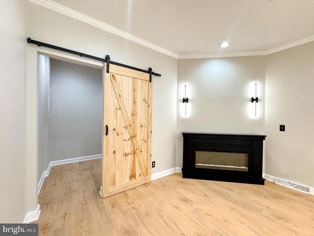 3631 Breaknock Road - Photo 10