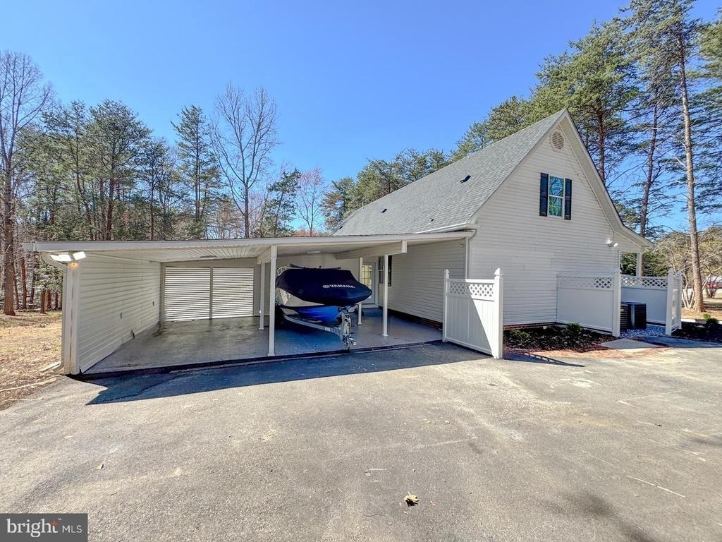 3631 Breaknock Road - Photo 24