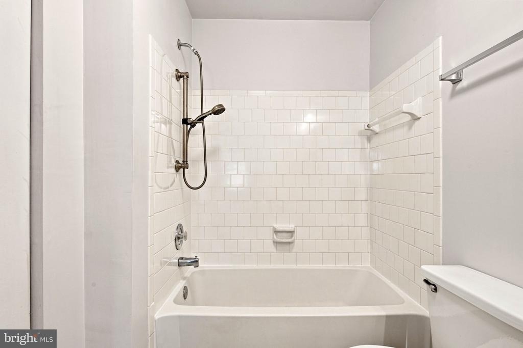 12213 Chaucer Lane - Photo 18