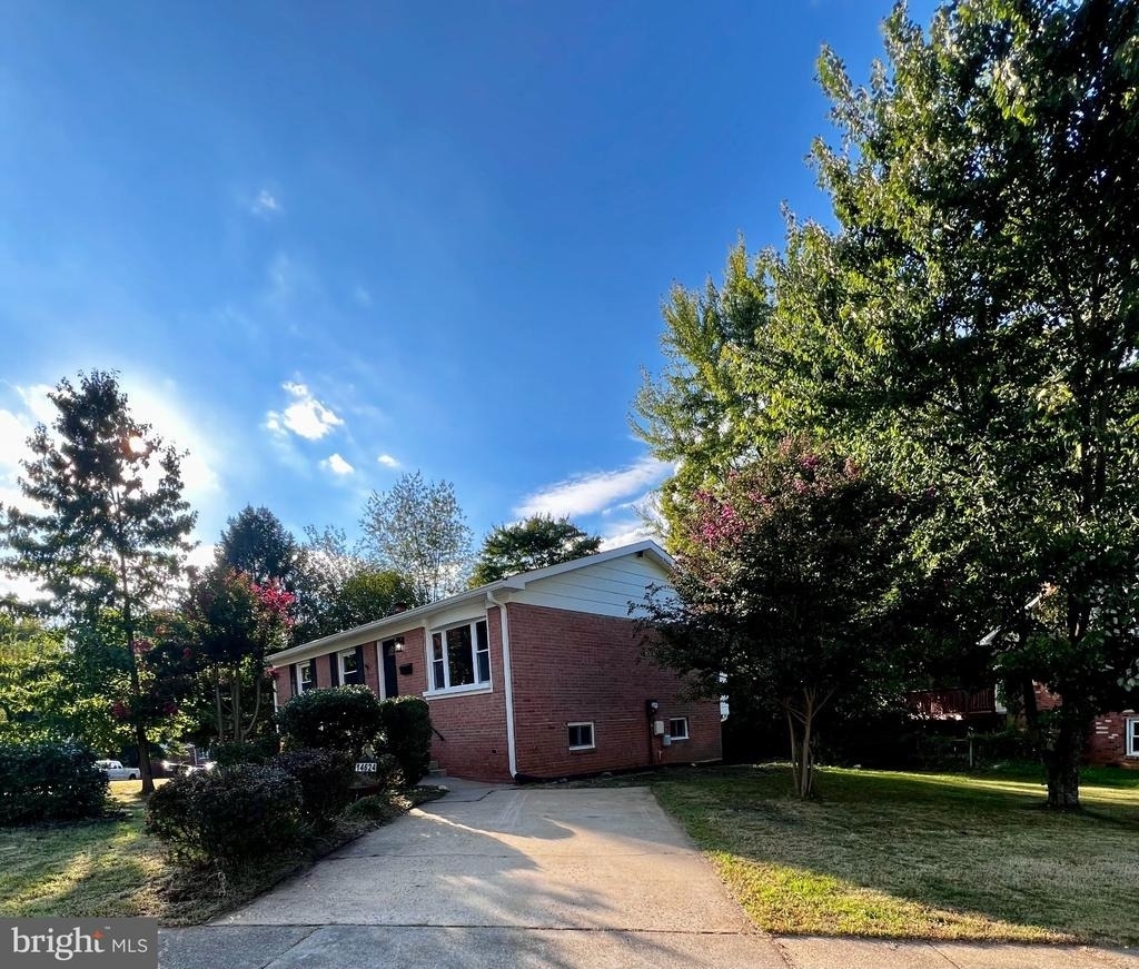 14624 Danville Road - Photo 1