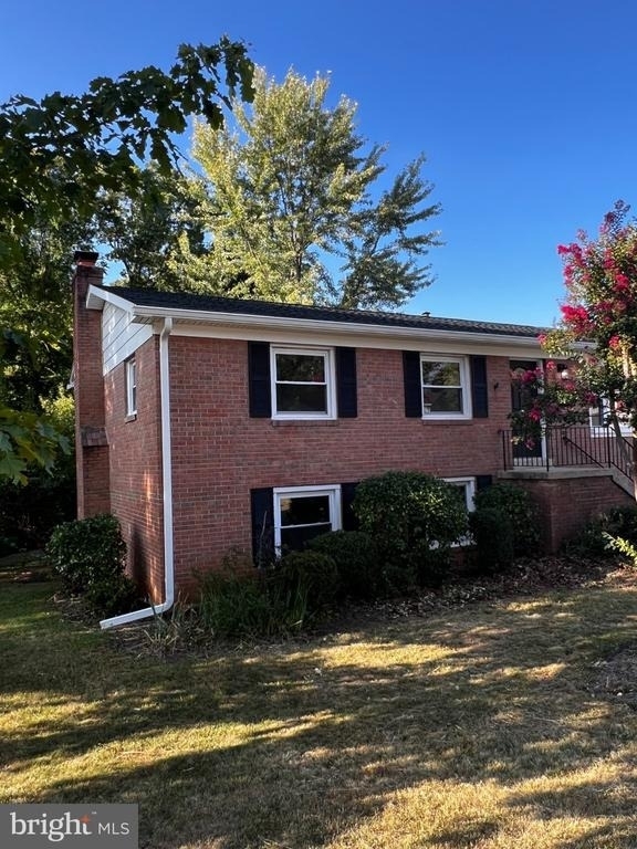 14624 Danville Road - Photo 2