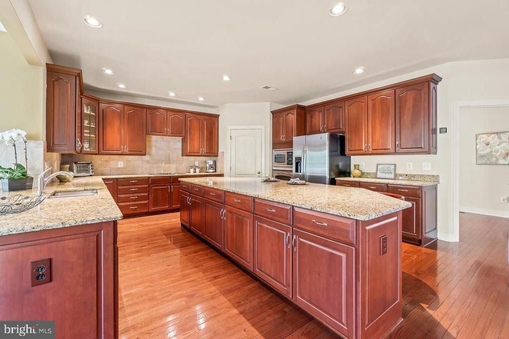 15000 Barlow Drive - Photo 7