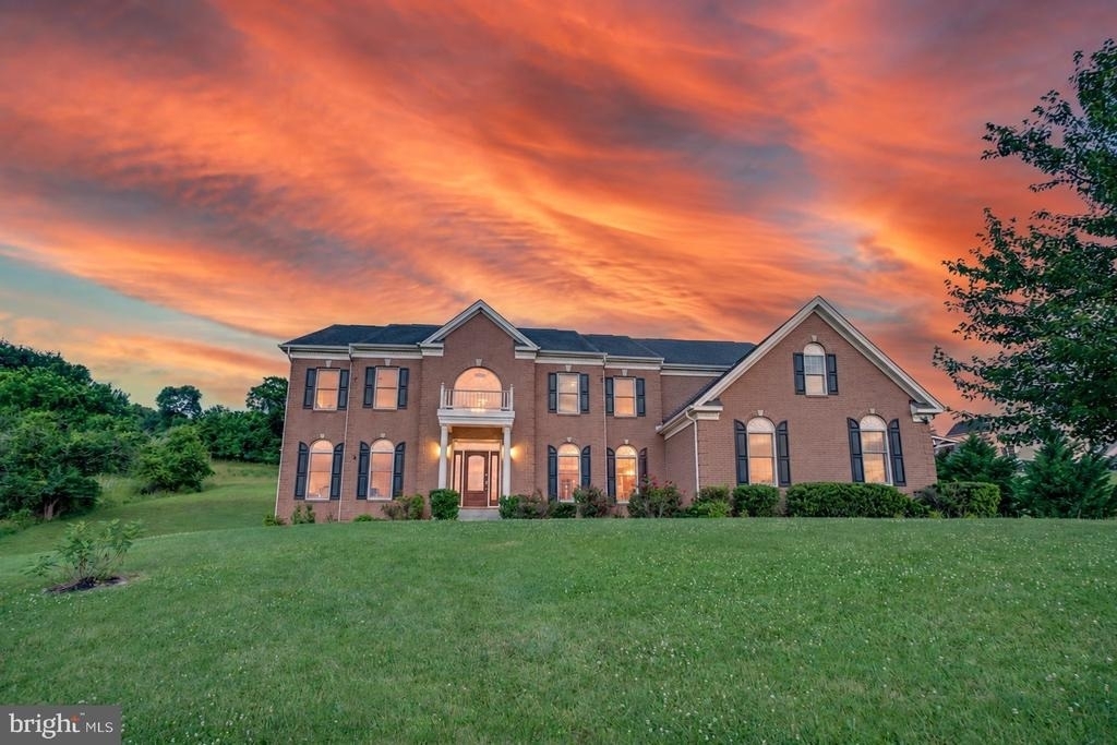 15000 Barlow Drive - Photo 0