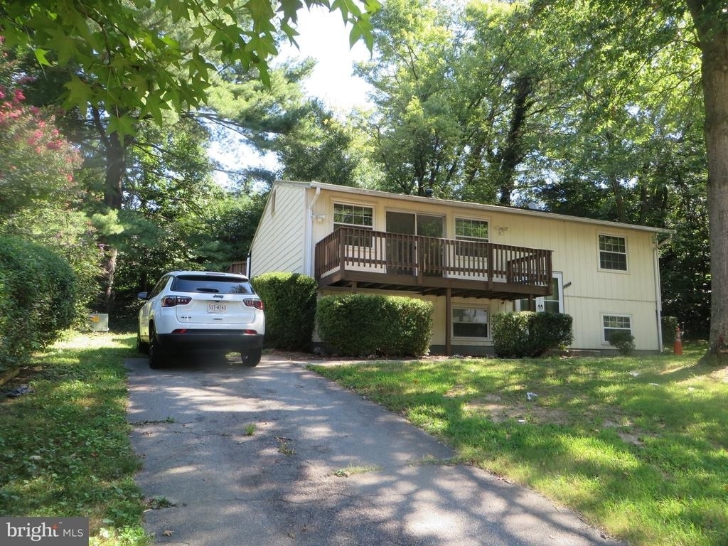 7906 Orange Plank Road - Photo 34