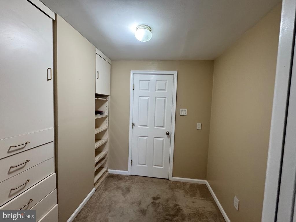 8562 Koluder Court - Photo 10