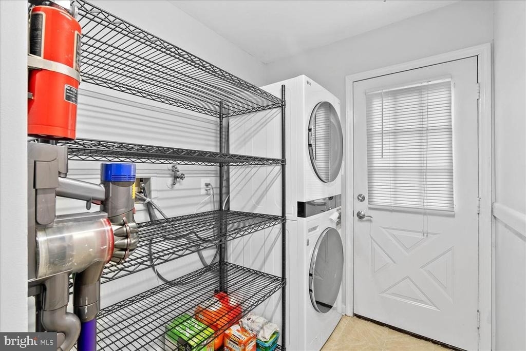 9303 Macswain Place - Photo 13