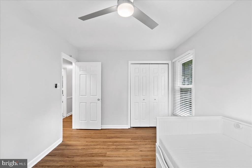 9303 Macswain Place - Photo 29