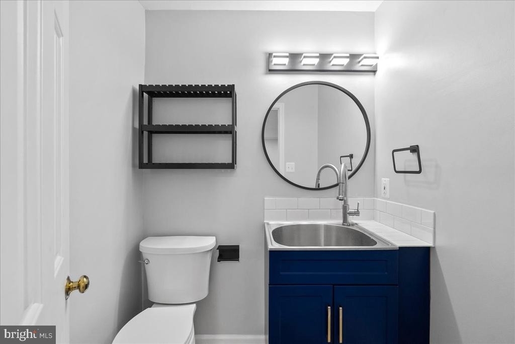 9303 Macswain Place - Photo 17