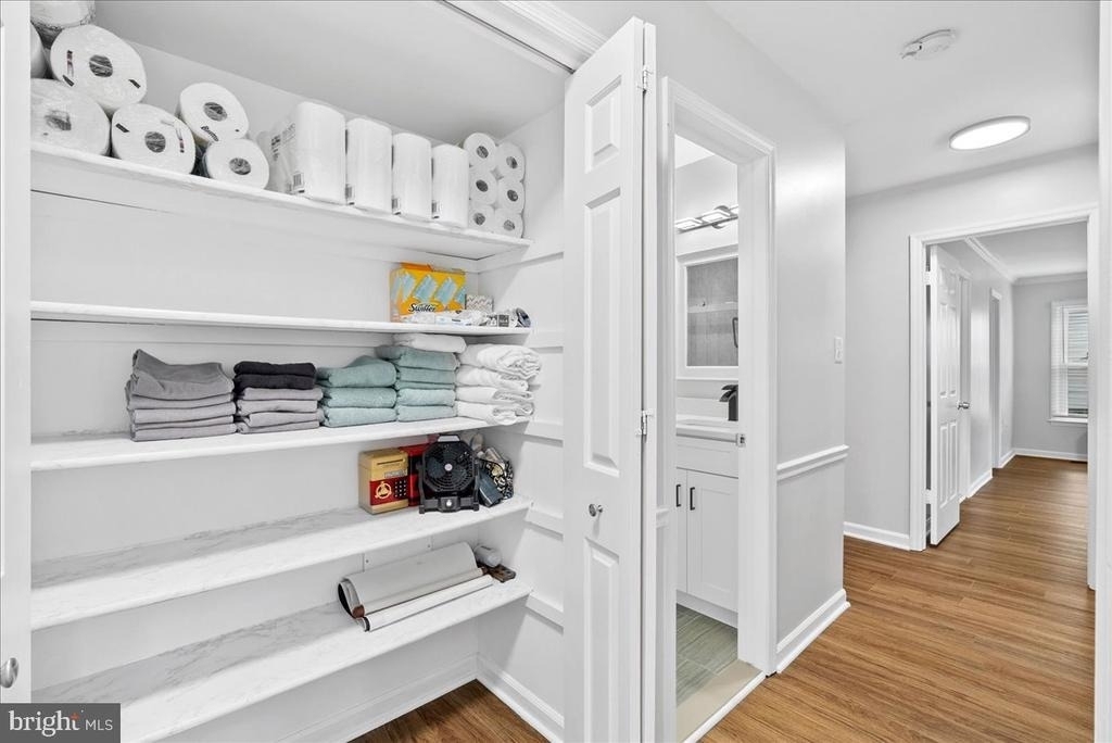 9303 Macswain Place - Photo 32