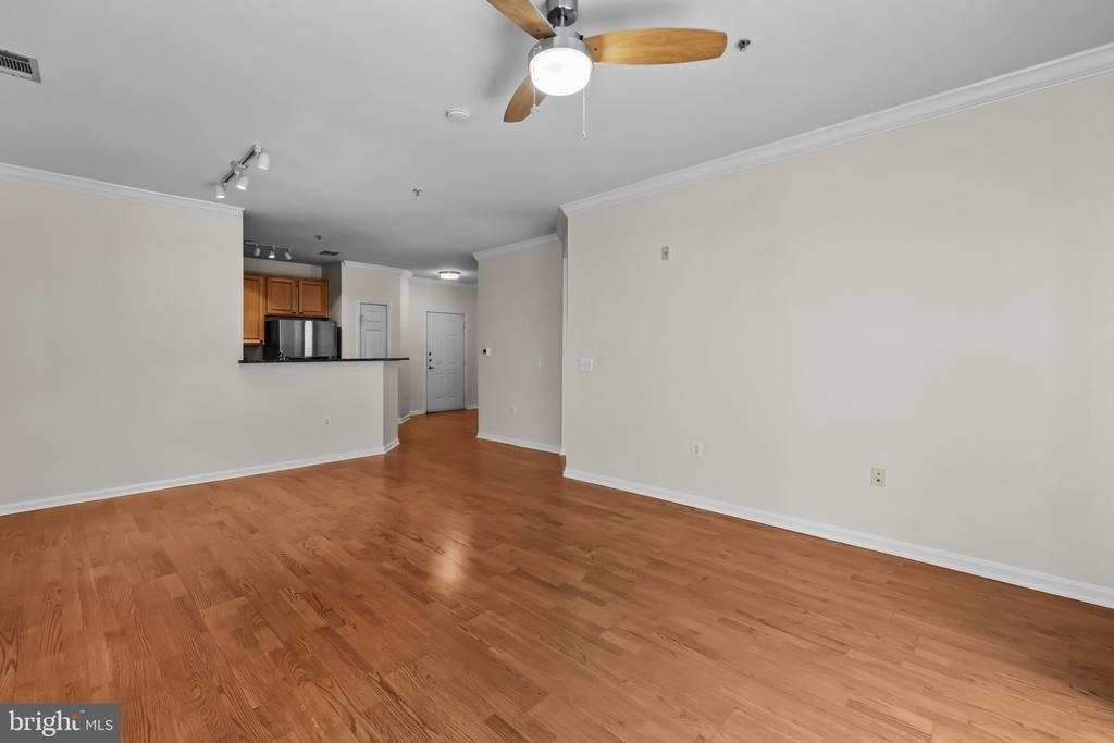 9486 Virginia Center Boulevard - Photo 10