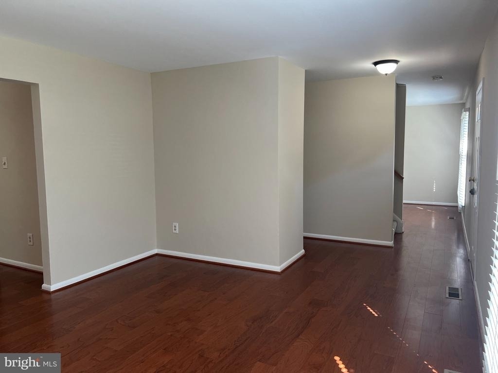 724 Upham Place Nw - Photo 8