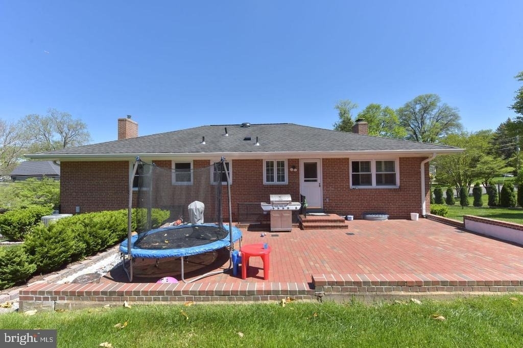1500 Smith Street - Photo 28