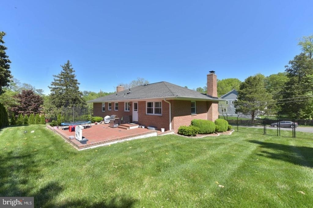 1500 Smith Street - Photo 35