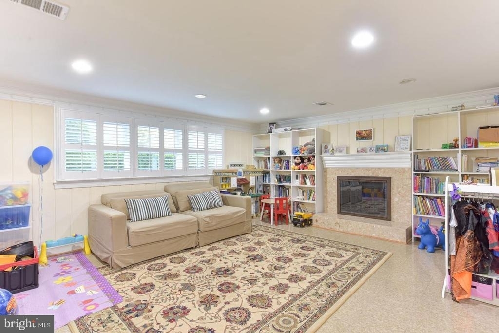 1500 Smith Street - Photo 20