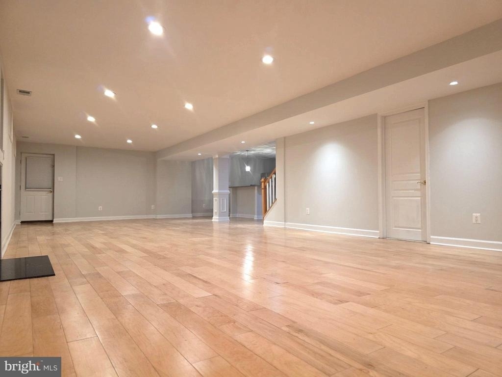 6440 Columbia Pike - Photo 61