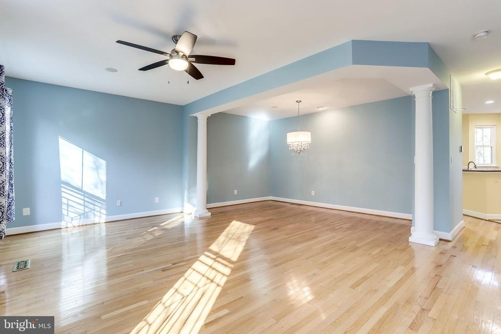 11472 Waterhaven Court - Photo 7