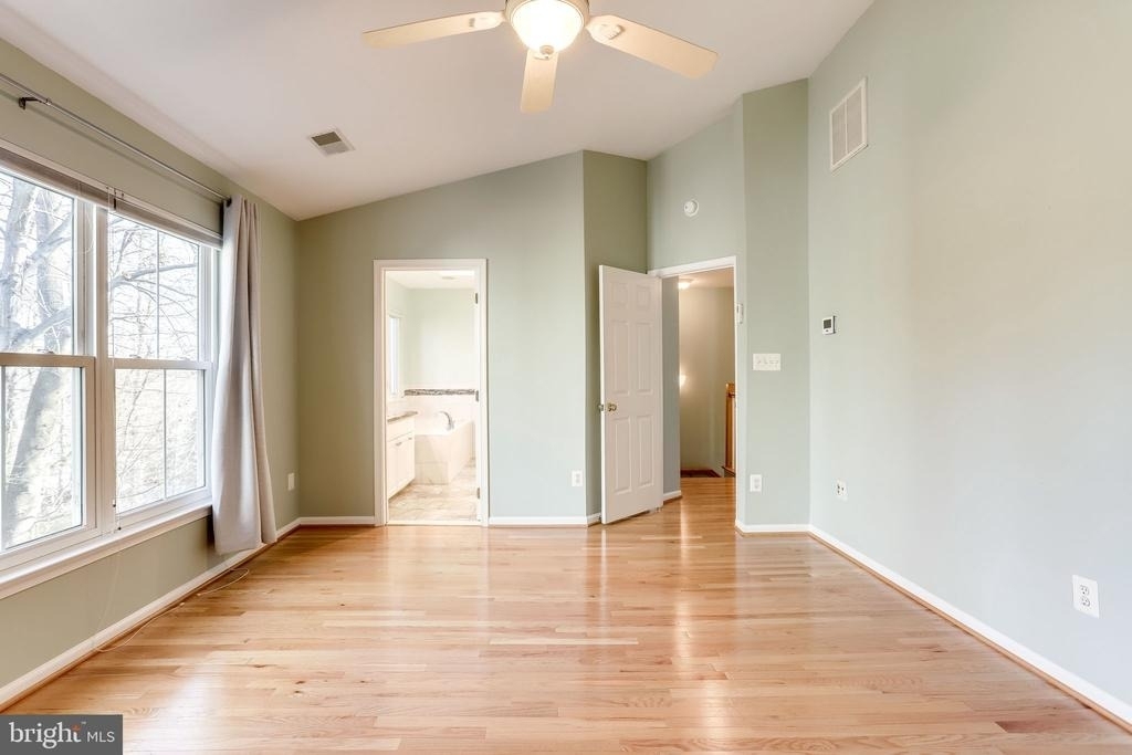 11472 Waterhaven Court - Photo 21