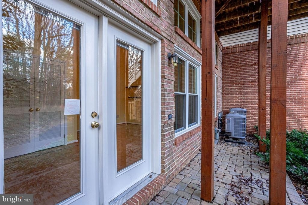 11472 Waterhaven Court - Photo 41