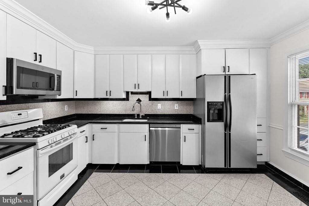 7877 Painted Daisy Drive - Photo 9