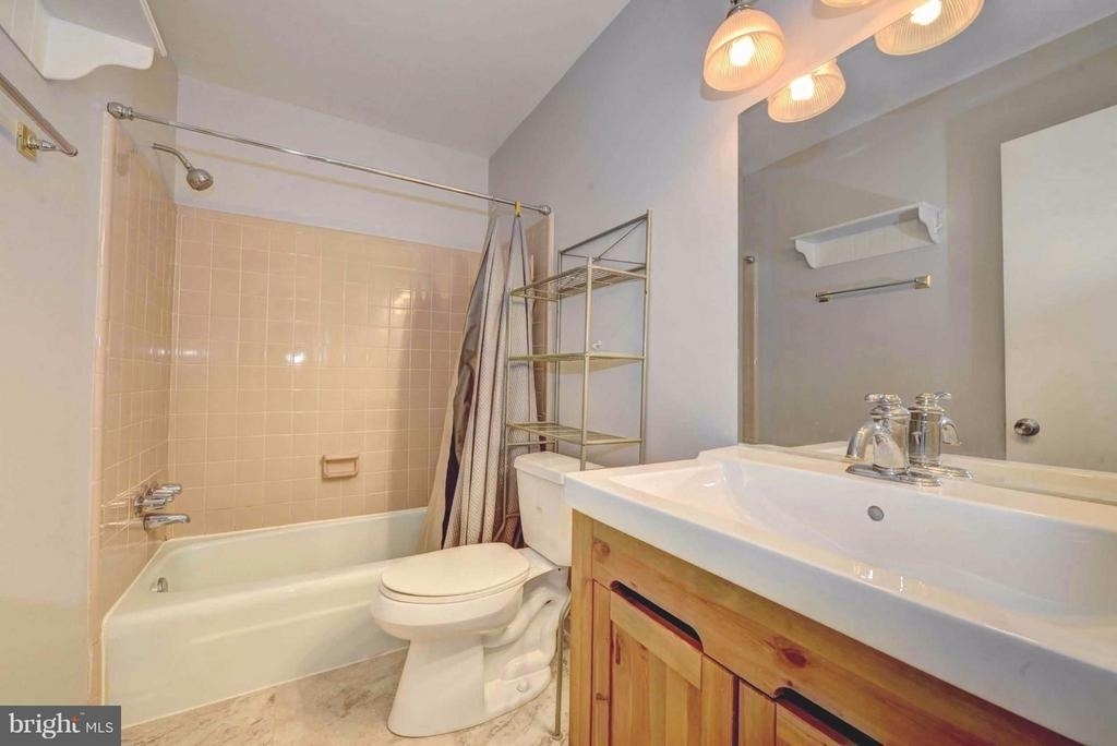 7794 Euclid Way - Photo 10