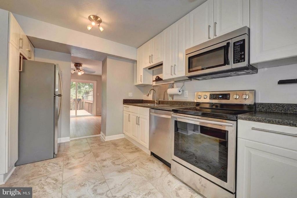 7794 Euclid Way - Photo 8