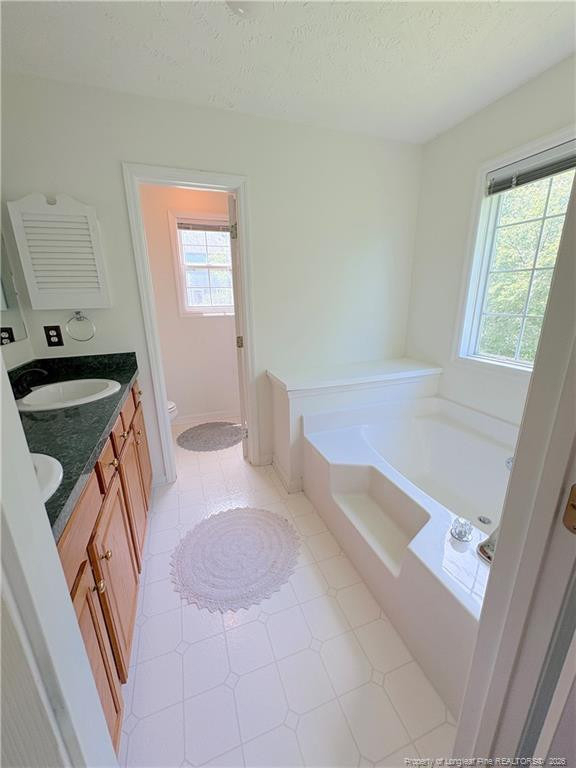 247 Richmond Park Drive - Photo 19