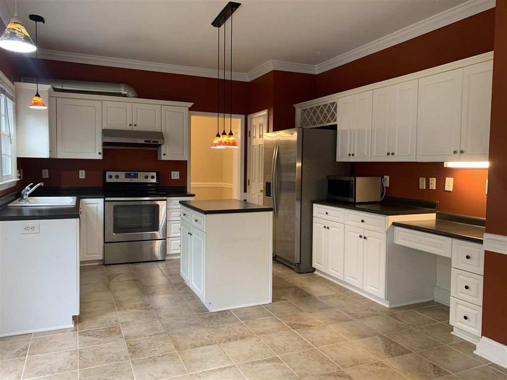 3310 Middlebrook Court - Photo 5