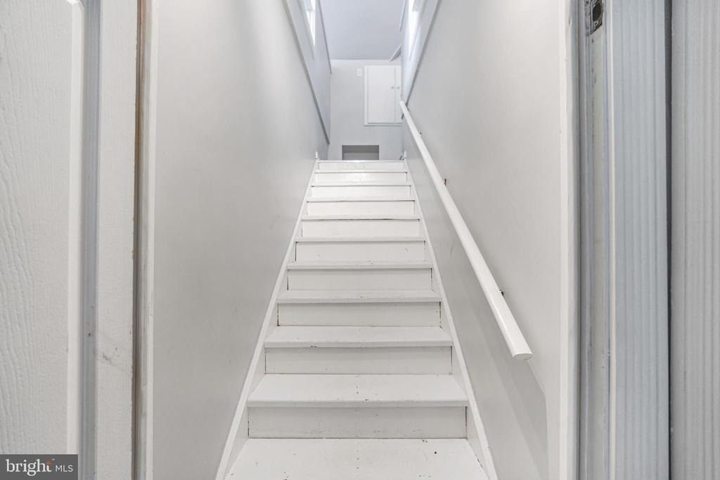 1122 Caroline Street - Photo 13
