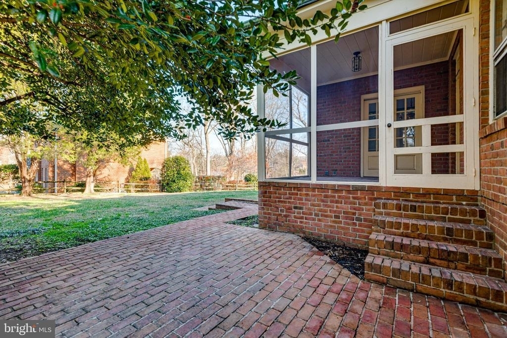 901 Janneys Lane - Photo 54