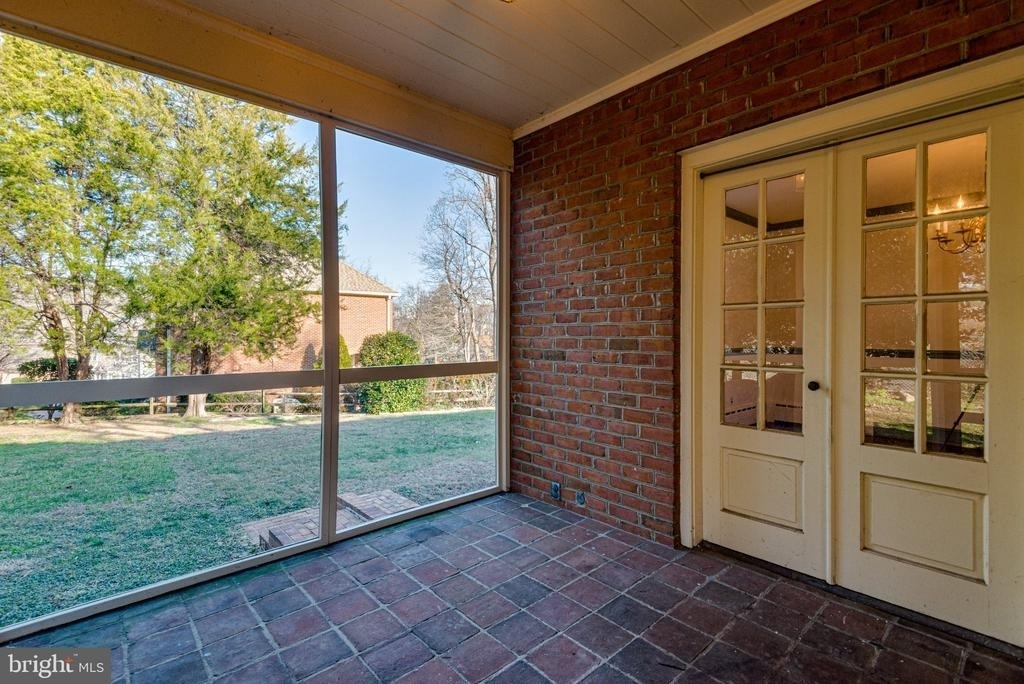 901 Janneys Lane - Photo 18