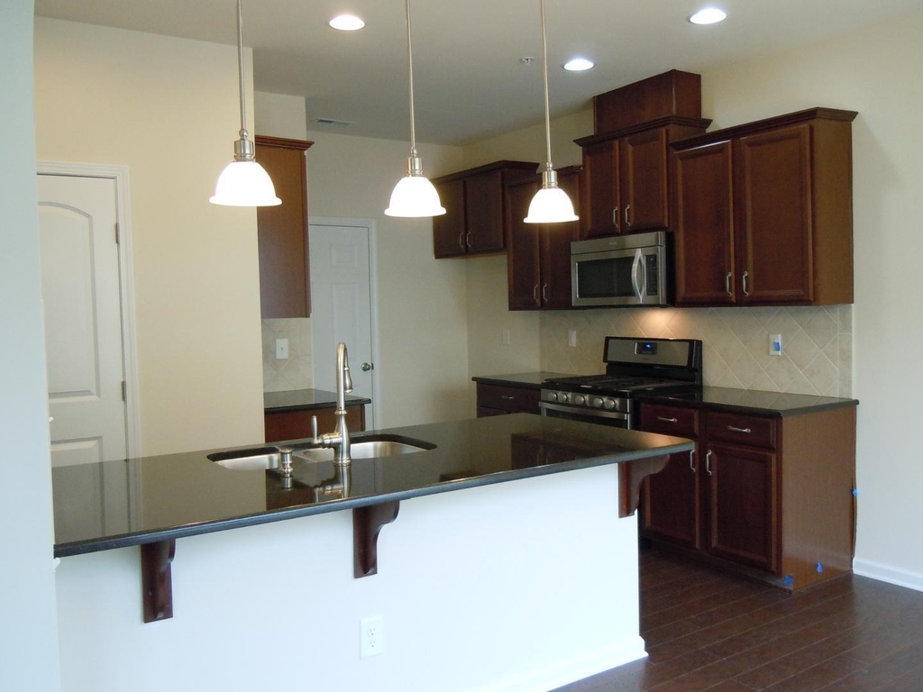 10118 Knotty Pine Lane - Photo 16