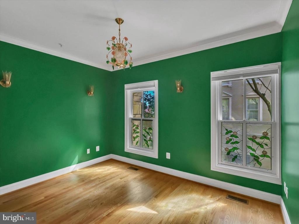 1335 N 14th Street N - Photo 33
