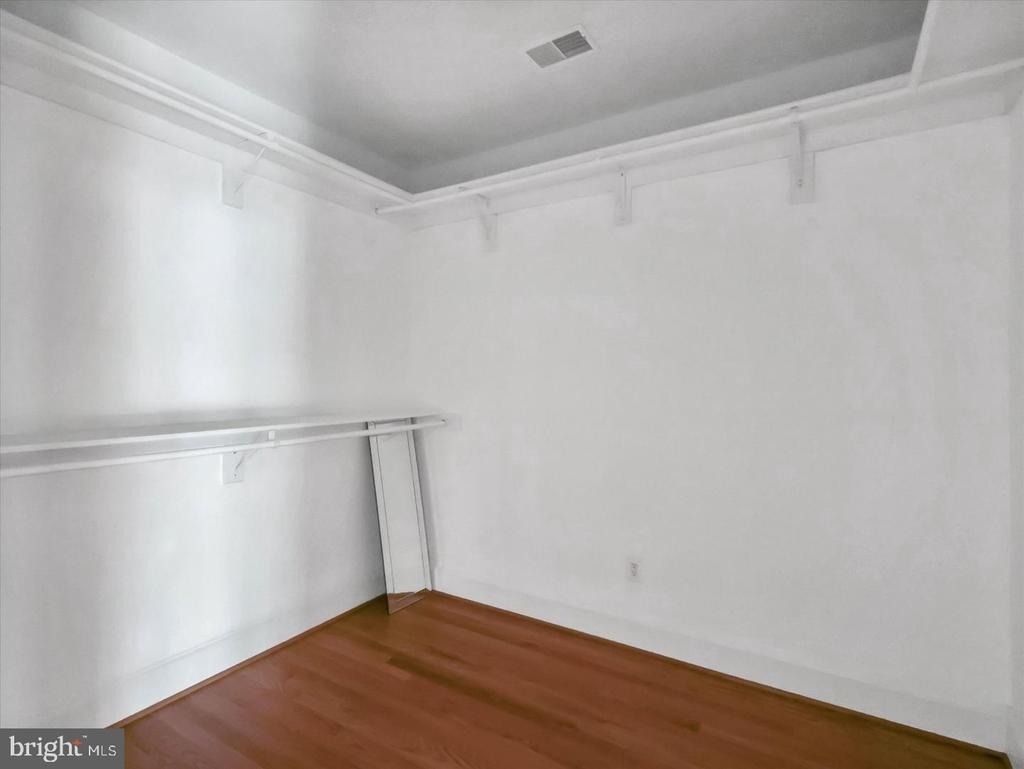 1335 N 14th Street N - Photo 17