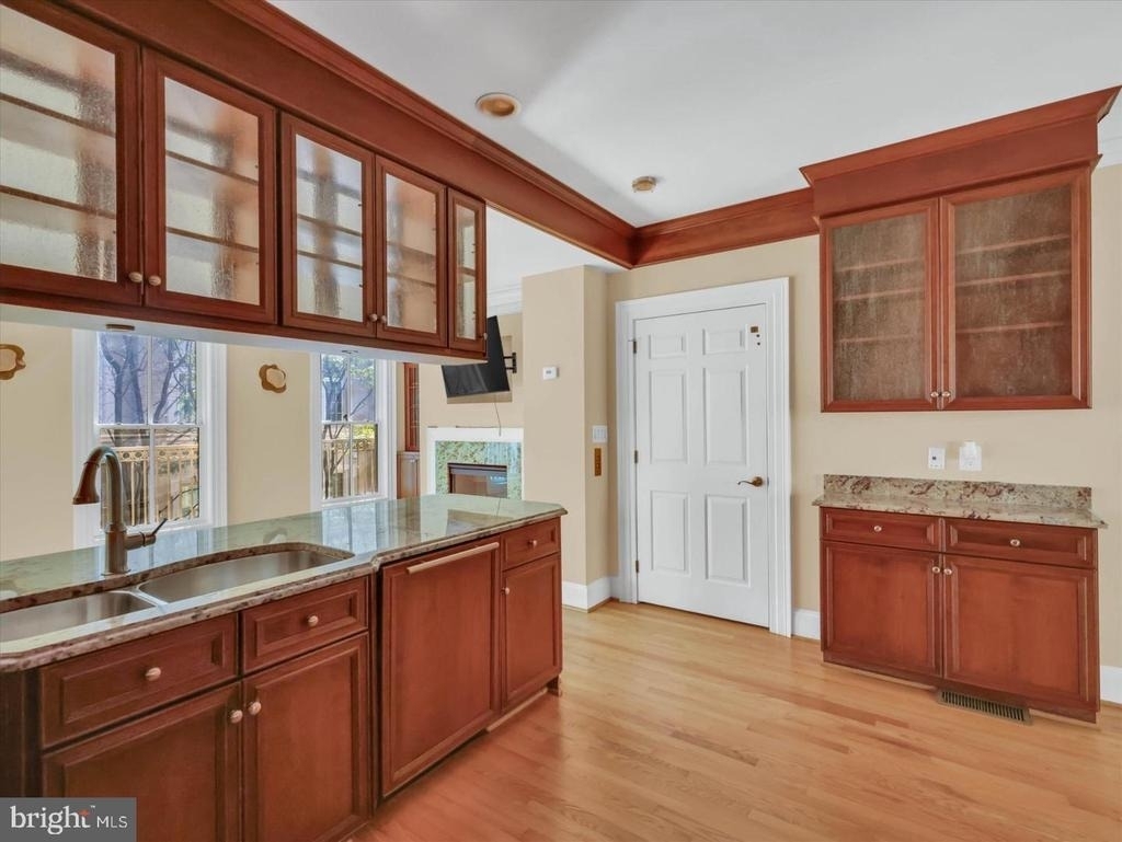 1335 N 14th Street N - Photo 24