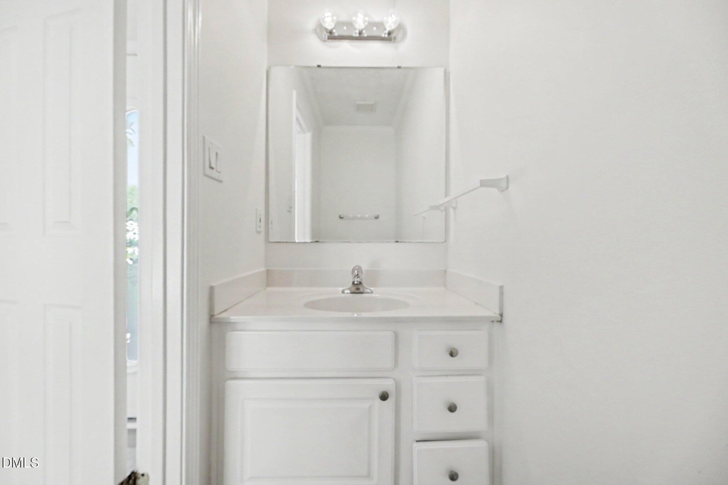 148 Clearwater Drive - Photo 14