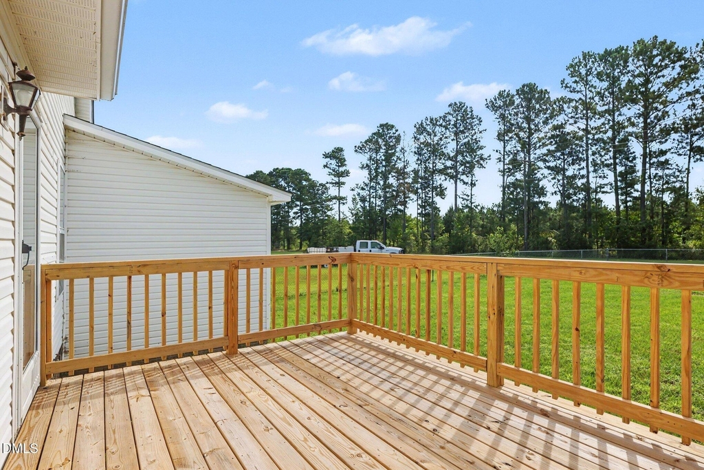 148 Clearwater Drive - Photo 27
