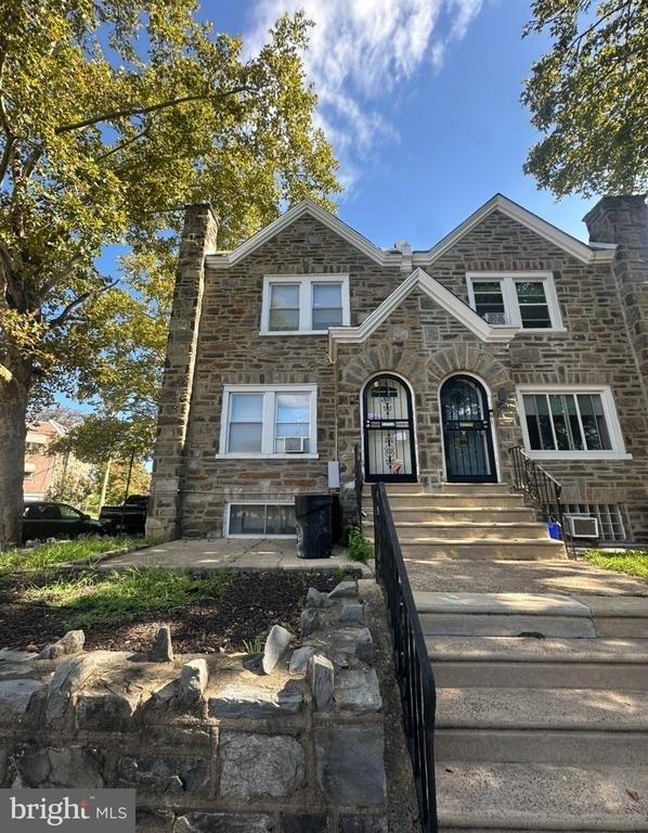 1401 Alcott Street - Photo 0