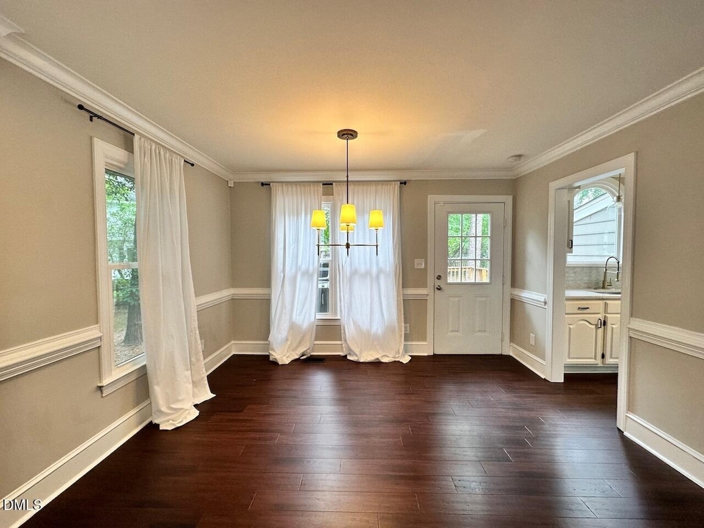 3117 E Folkestone Place - Photo 5