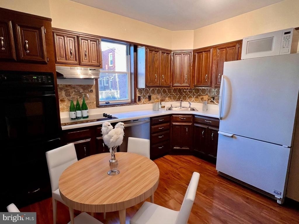 360 E Gorgas Lane - Photo 7
