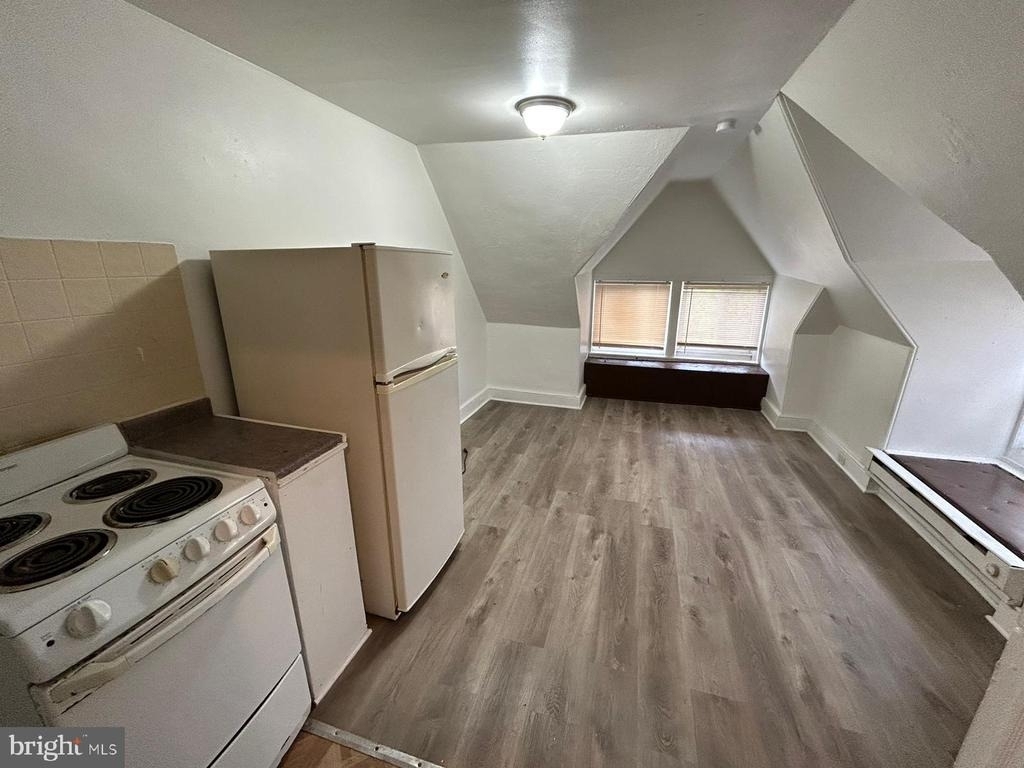 4637 Leiper Street - Photo 1