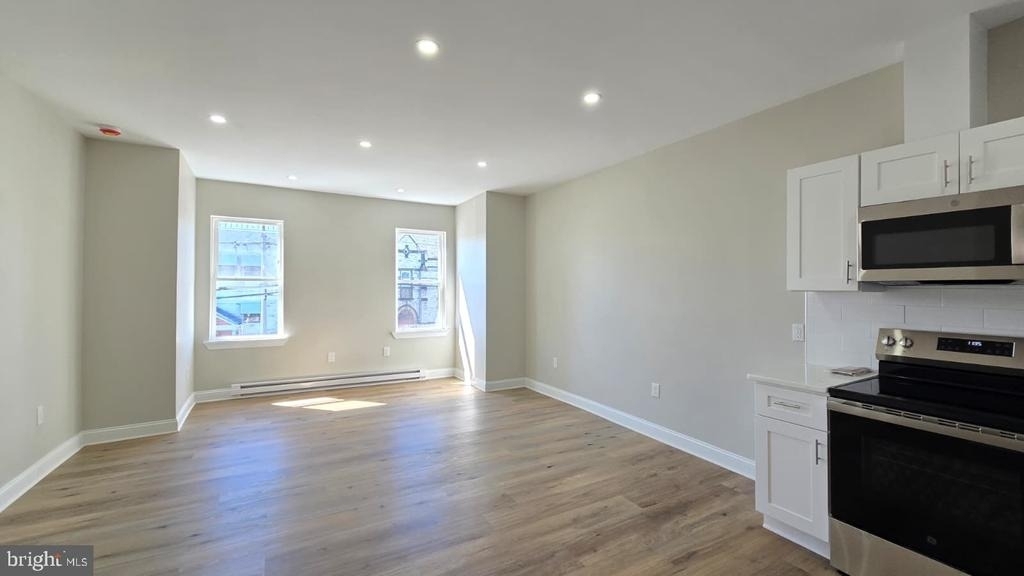1207 W Wyoming Avenue - Photo 3