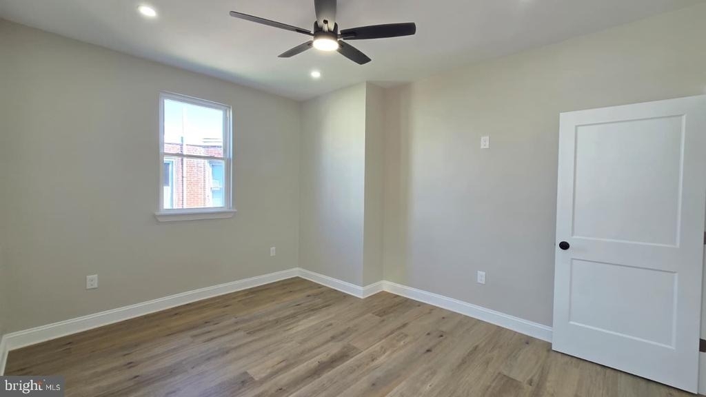 1207 W Wyoming Avenue - Photo 12