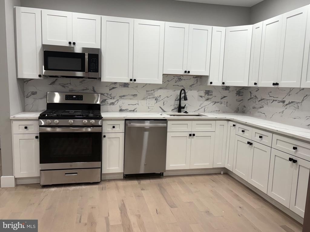 2840 W Girard Avenue - Photo 4