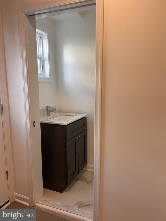 815 Tasker Street - Photo 18